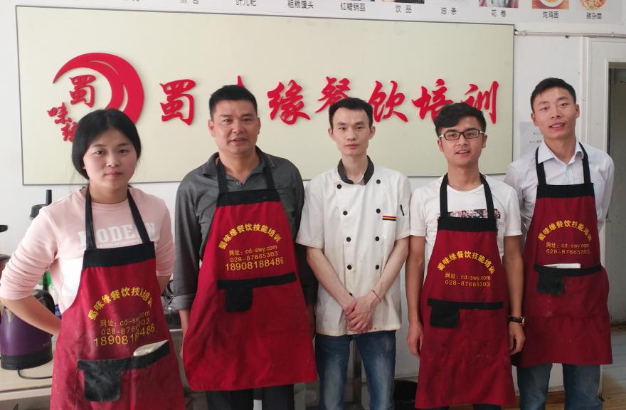 成都冒菜培訓：如何經營好一家冒菜店呢？