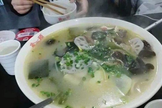 清湯冒菜 清湯冒菜