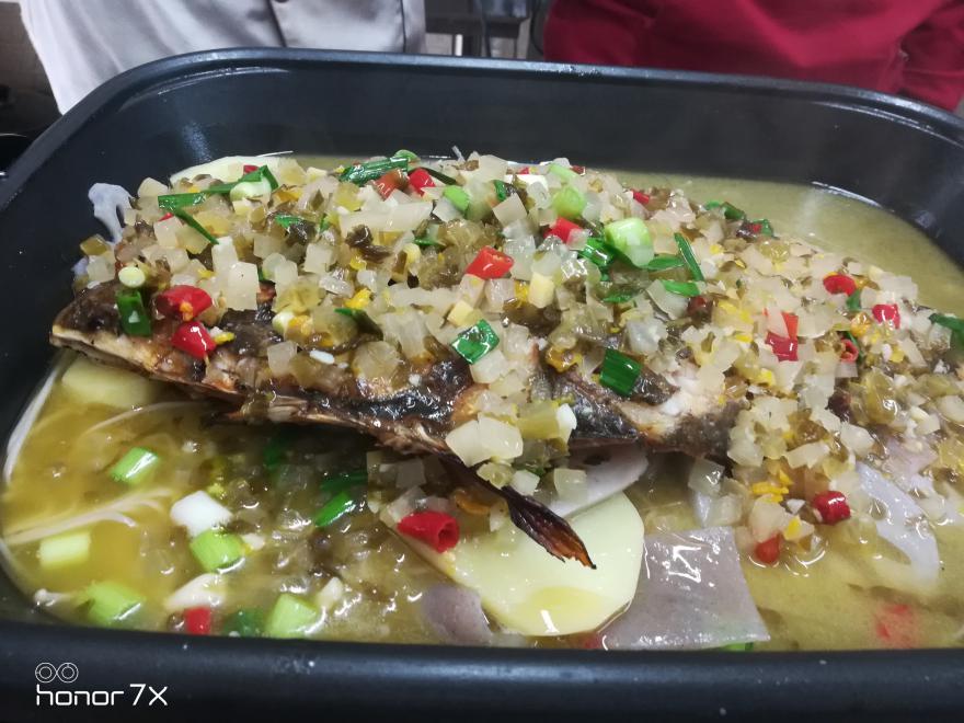 酸菜烤魚(yú) 酸菜烤魚(yú)