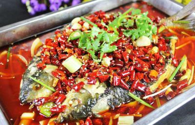 成都哪里學正宗烤魚技術做法？學習期間實際操作