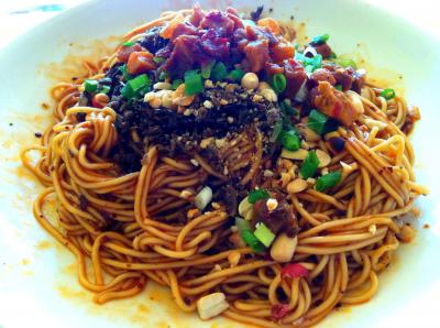 宜賓燃面技術(shù)培訓(xùn)費用多少?餐飲培訓(xùn)學(xué)校準量化操作