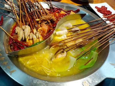 成都串串香培訓(xùn)學(xué)校有哪些地方好？正宗串串香培訓(xùn)機(jī)構(gòu)