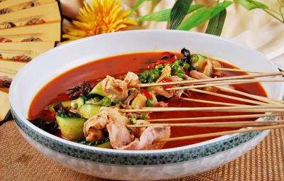 成都火鍋串串培訓,到成都串串店學技術哪里好？