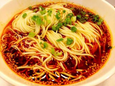 冒菜培訓班一般多少錢？培訓冒菜技術中心