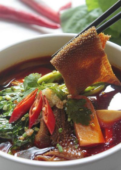 專業培訓冒菜技術哪家好？冒菜制作培訓費用解析