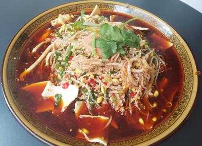 重慶哪里可以學(xué)冒菜技術(shù)？飄味緣冒菜技術(shù)培訓(xùn)全面教學(xué)