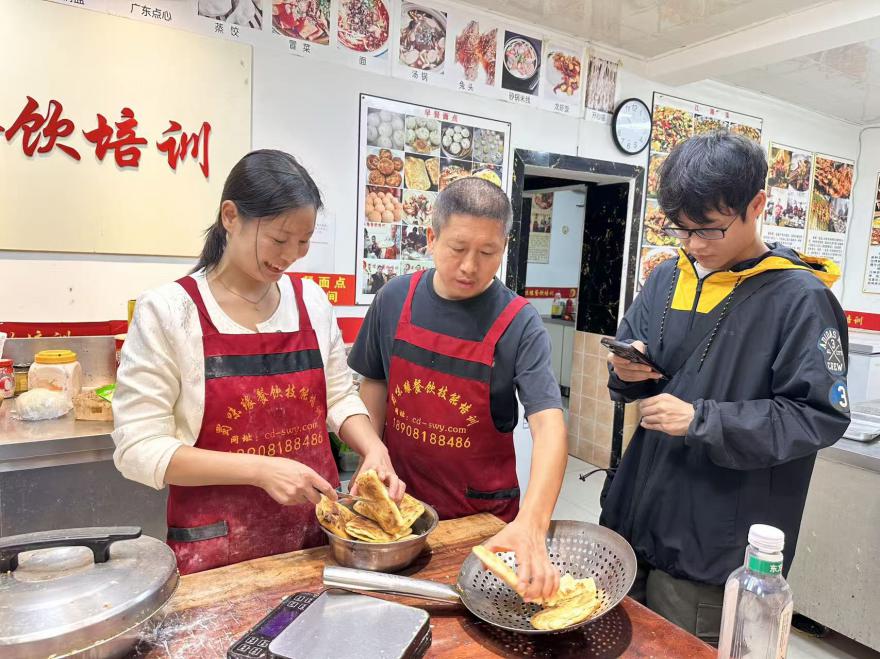 20251015111848942955.jpg 20251015111848942955.jpg